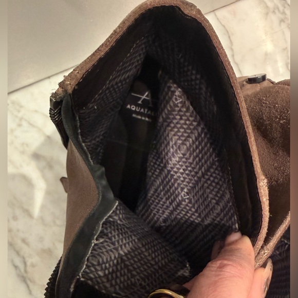 Aquatalia fully lined and waterproof winter heeled boots - VERY comfortable! - Picture 7 of 7